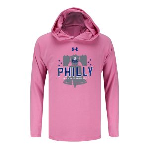 UNDER ARMOUR 2026 PGA CHAMPIONSHIP YOUTH TECH STRETCH LONG SLEEVE HOODIE IN PINK